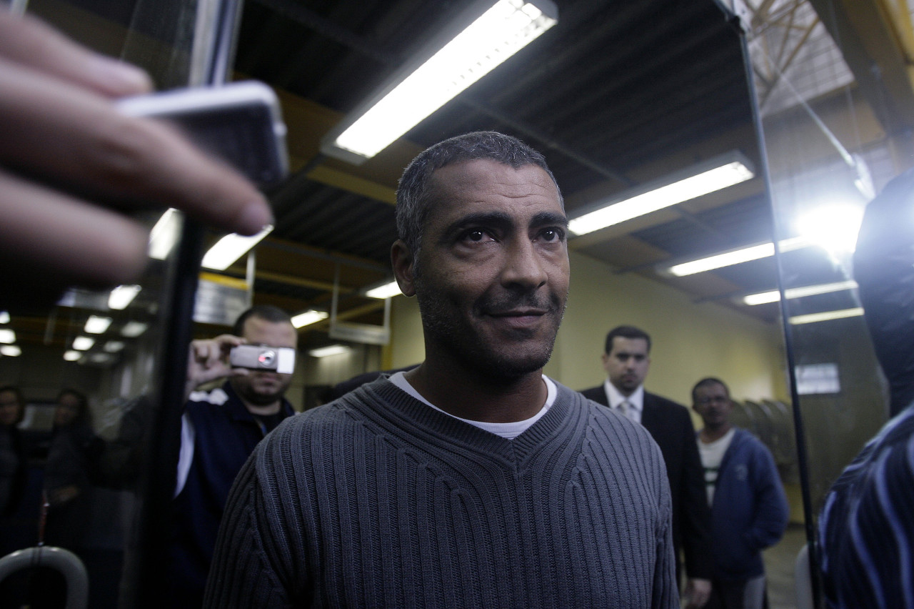 比赛中库里对你说什么？波杰姆斯基：想怎么投就怎么投 果断就行